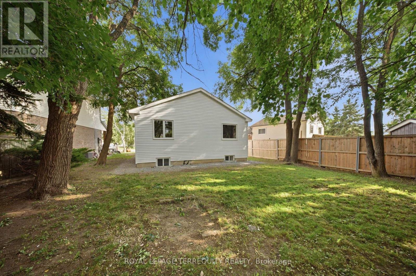 42 PLUMRIDGE COURT - Image 30