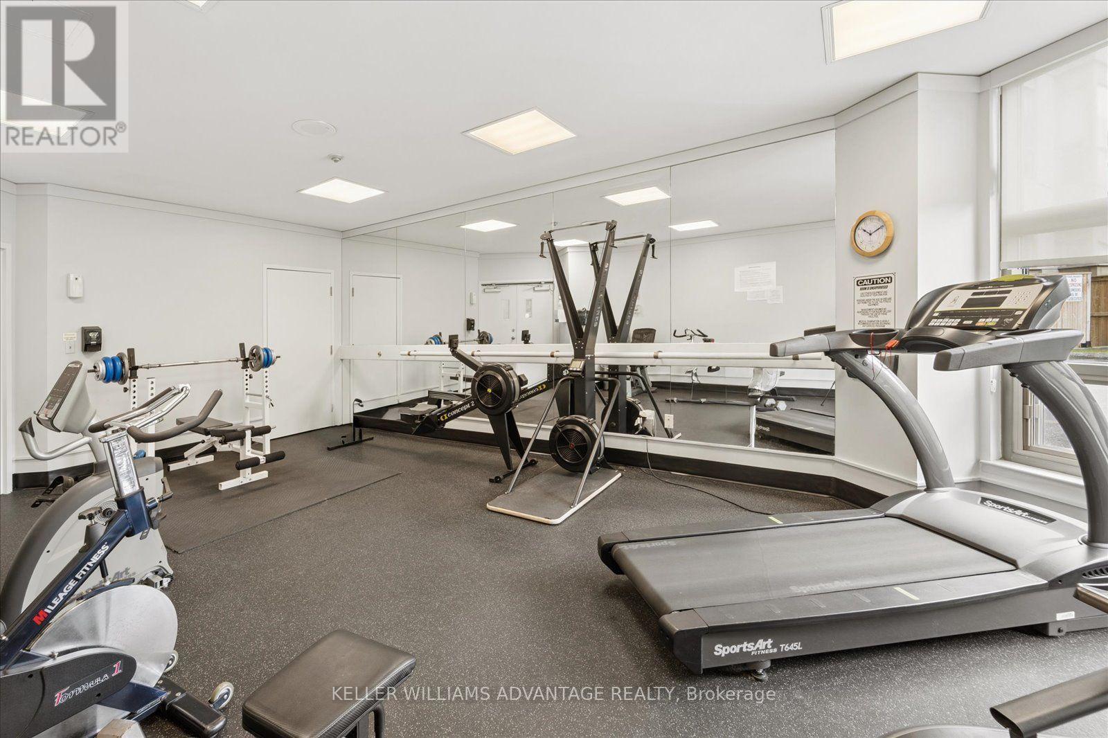 #903 712 ROSSLAND ROAD E - Image 23