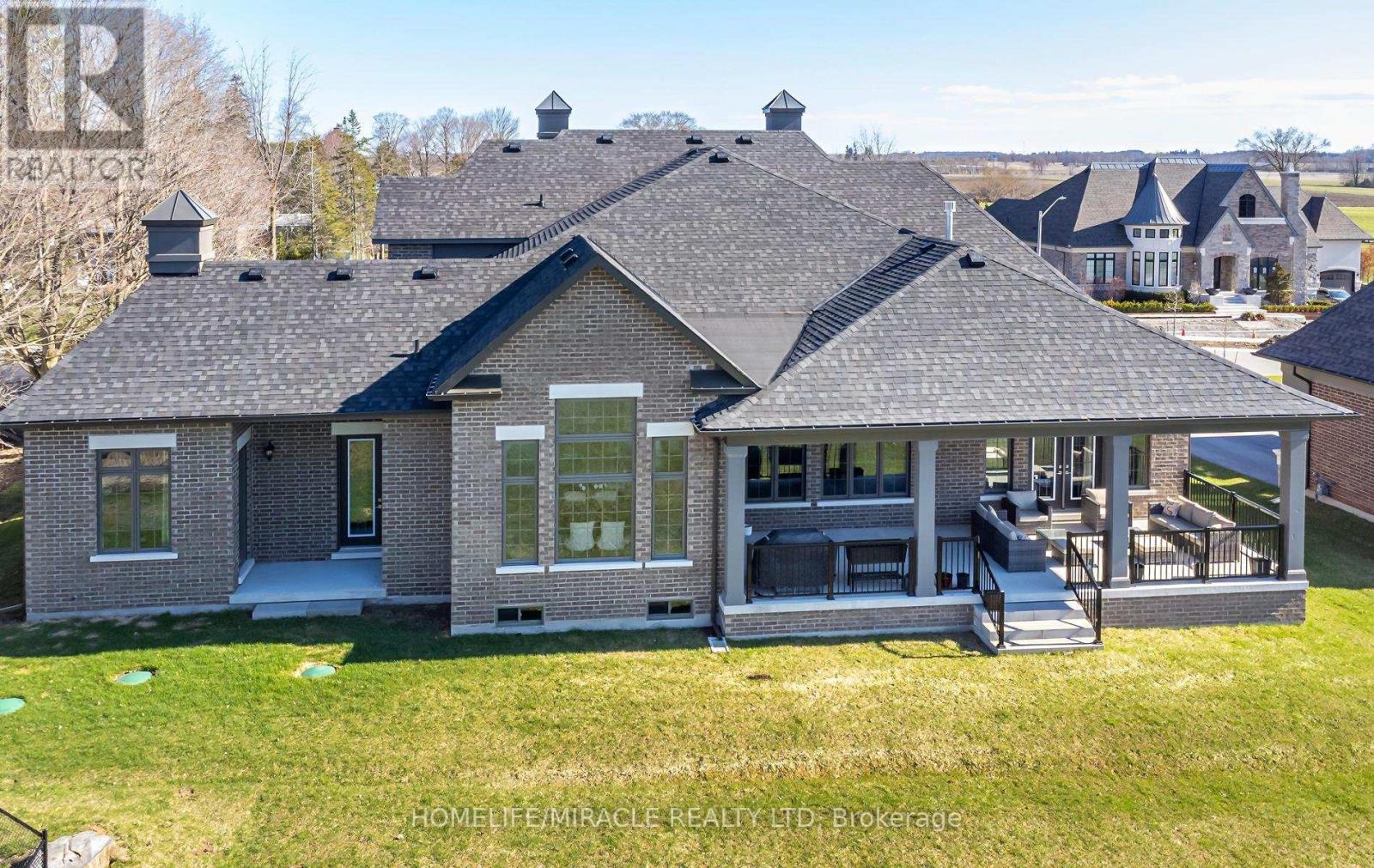 61 BONNIE BRAE COURT - 43