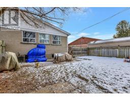 Bsmt - 90 Santamonica Boulevard, Toronto, ON M1L4H5 Photo 18