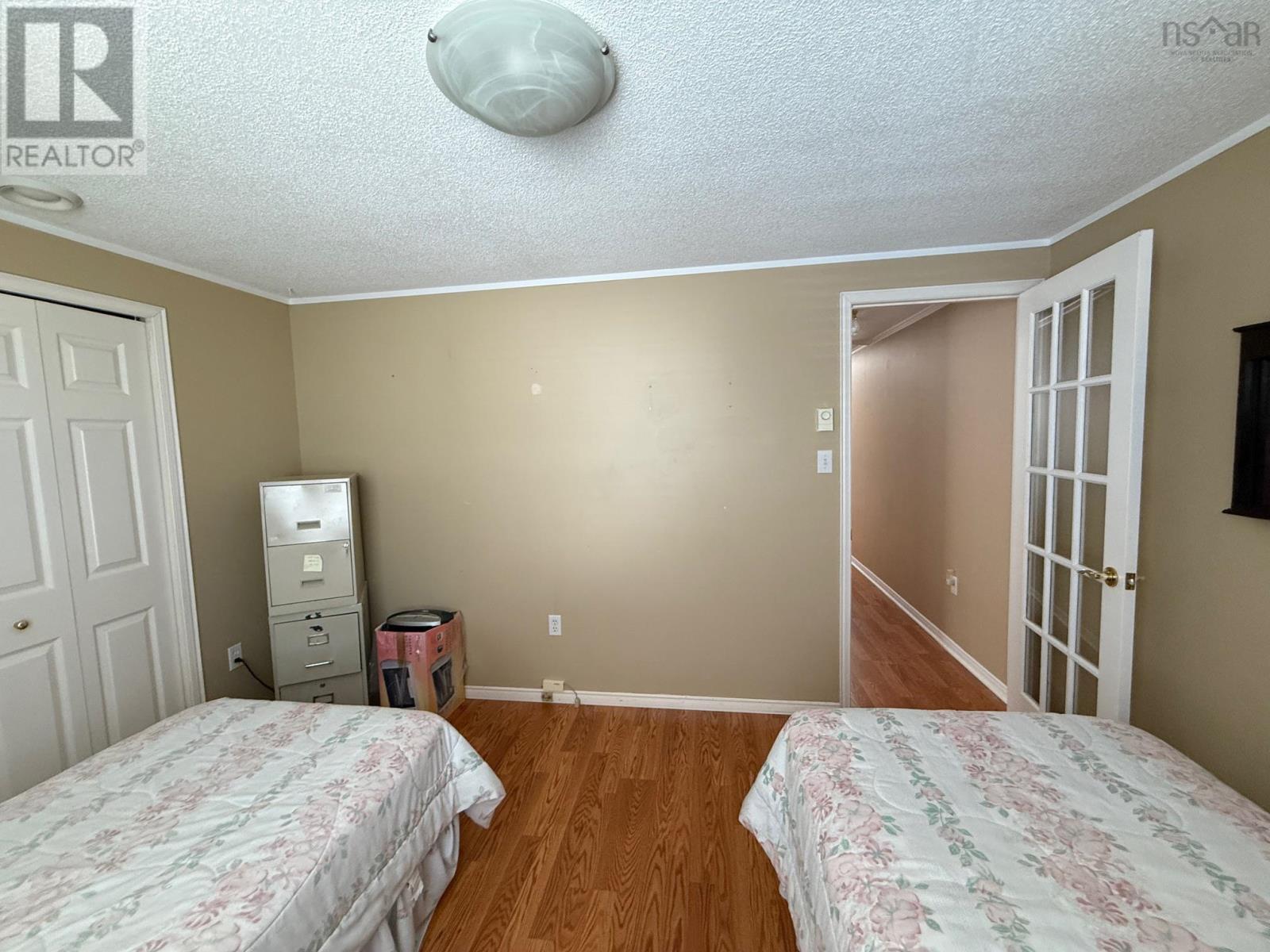 81 Thomson Drive - 23
