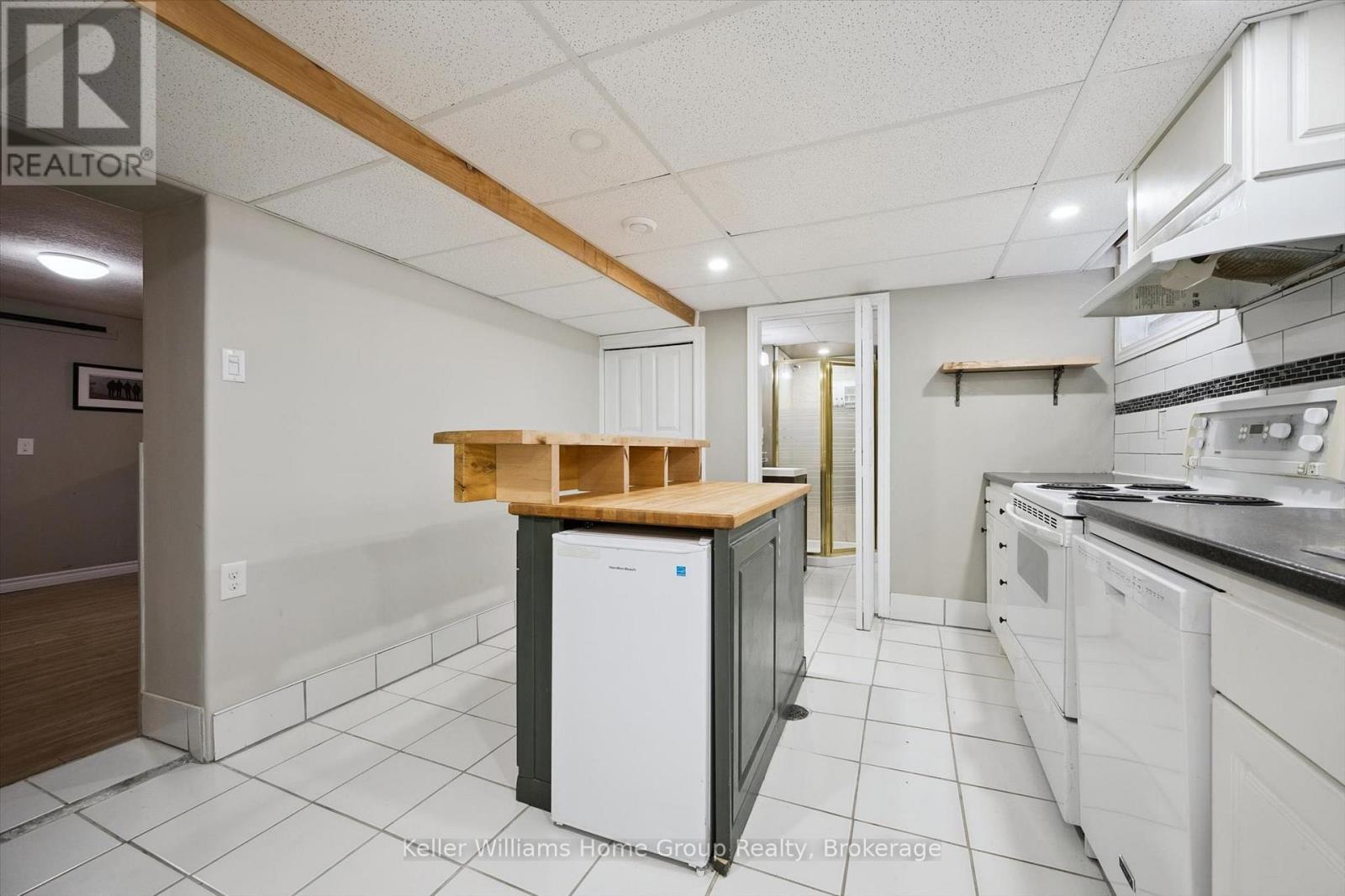 297 HERRICK STREET N - Image 28