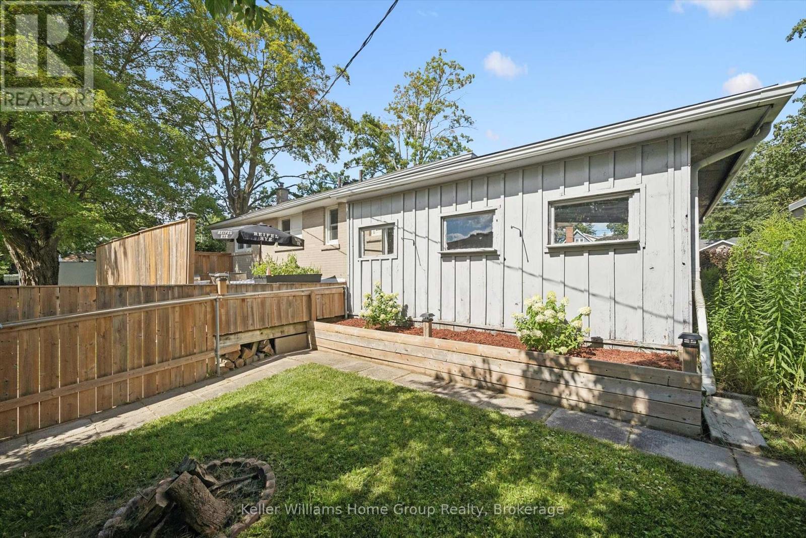297 HERRICK STREET N - 40