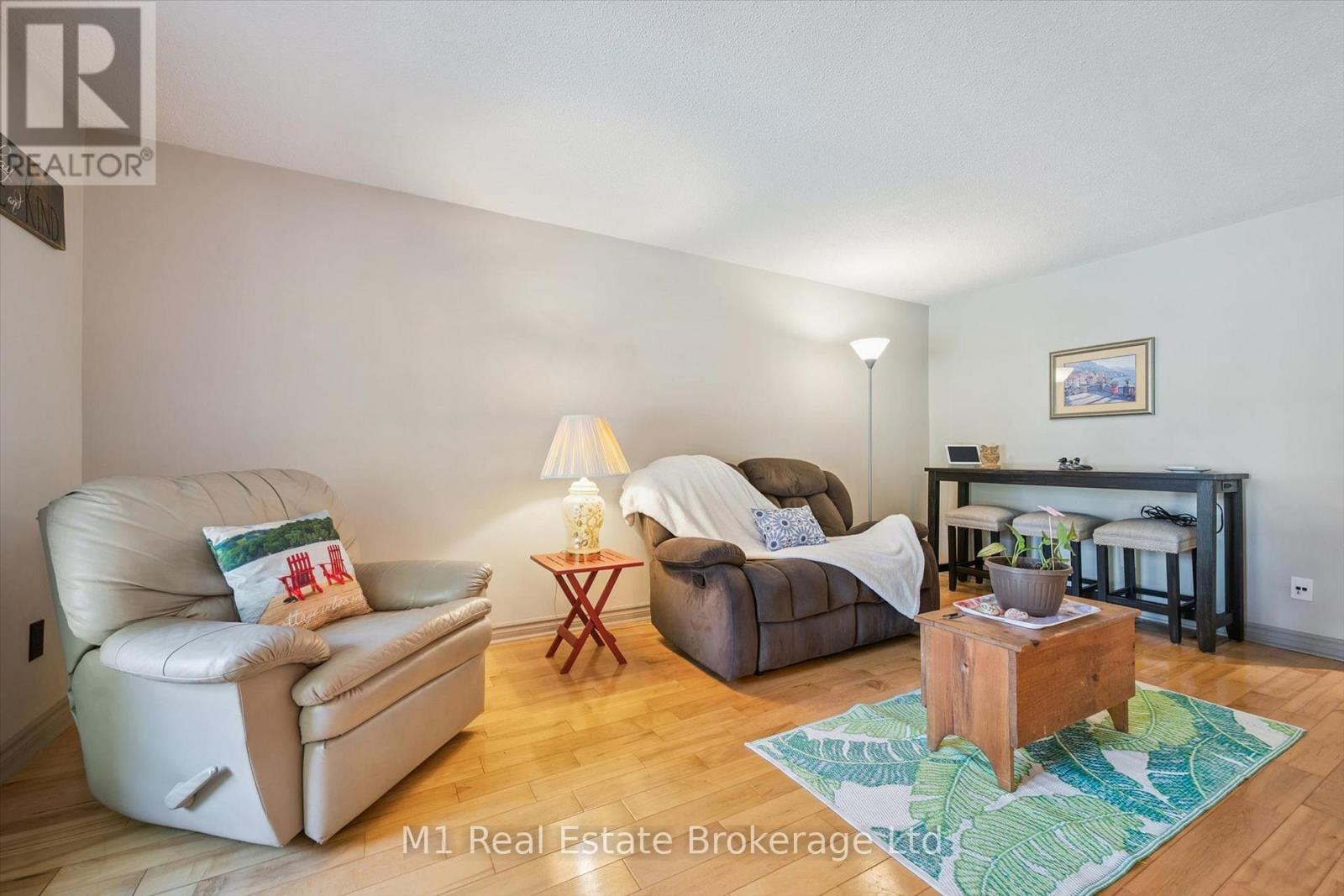 567 WILLOW ROAD - Image 12