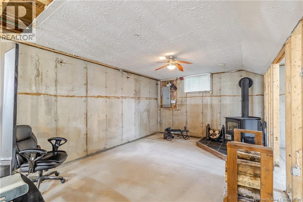 108 Leisure Avenue - Image 32