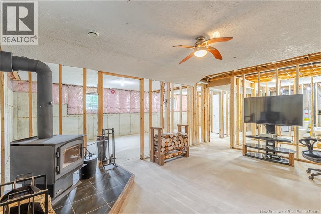 108 Leisure Avenue - Image 31