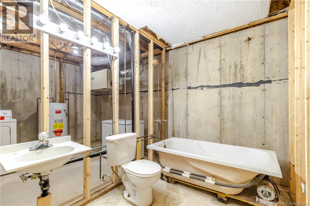 108 Leisure Avenue - Image 26