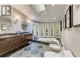 11 Country Club Drive, Toronto, ON M9A3J3 Photo 17