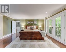 11 Country Club Drive, Toronto, ON M9A3J3 Photo 15