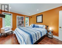 11 Country Club Drive, Toronto, ON M9A3J3 Photo 23