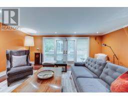 11 Country Club Drive, Toronto, ON M9A3J3 Photo 26