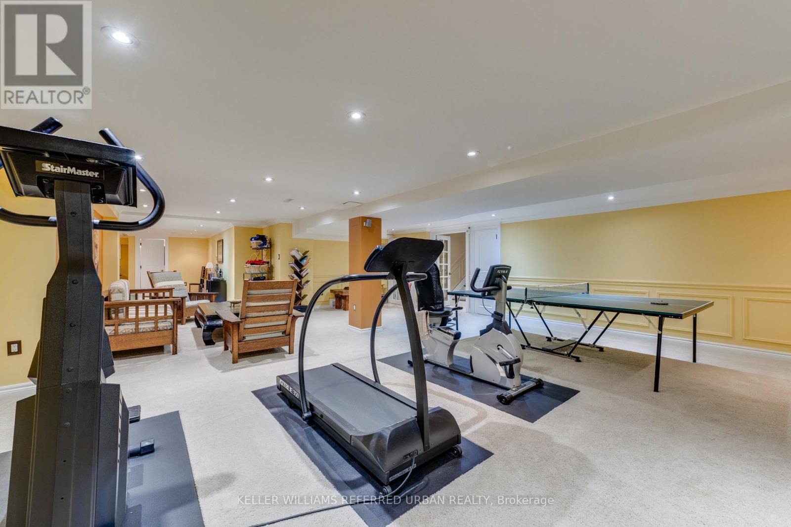11 COUNTRY CLUB DRIVE - Image 32