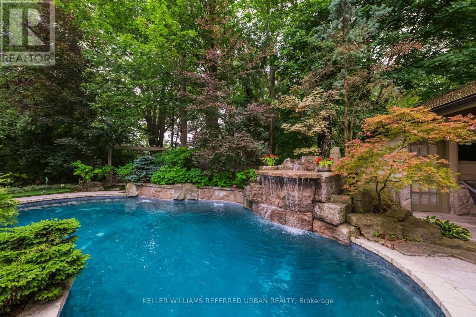 11 COUNTRY CLUB DRIVE - Image 37
