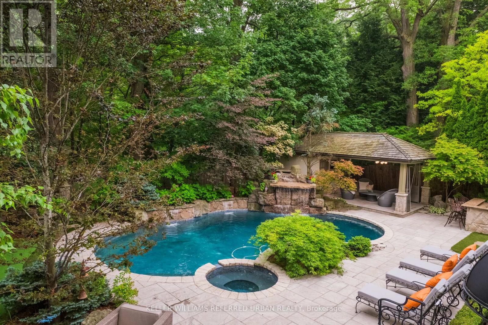 11 COUNTRY CLUB DRIVE - Image 38