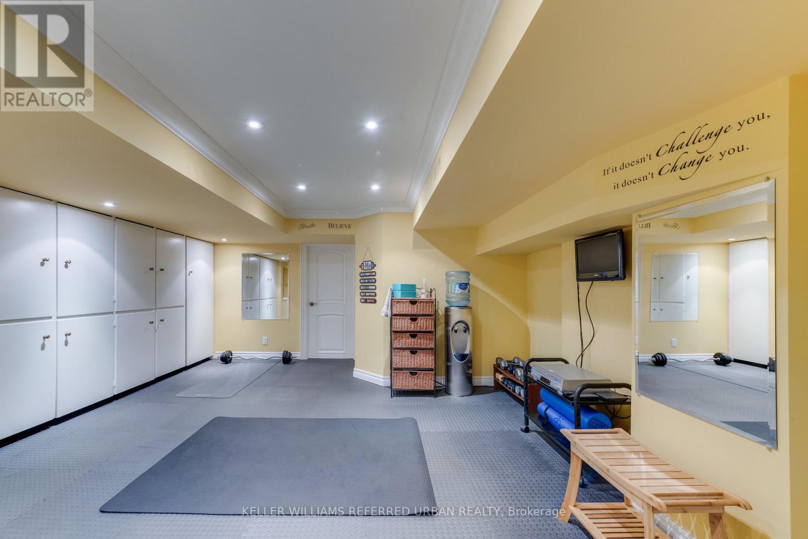 11 COUNTRY CLUB DRIVE - Image 34