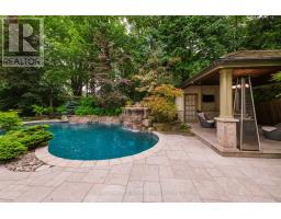 11 Country Club Drive, Toronto, ON M9A3J3 Photo 39
