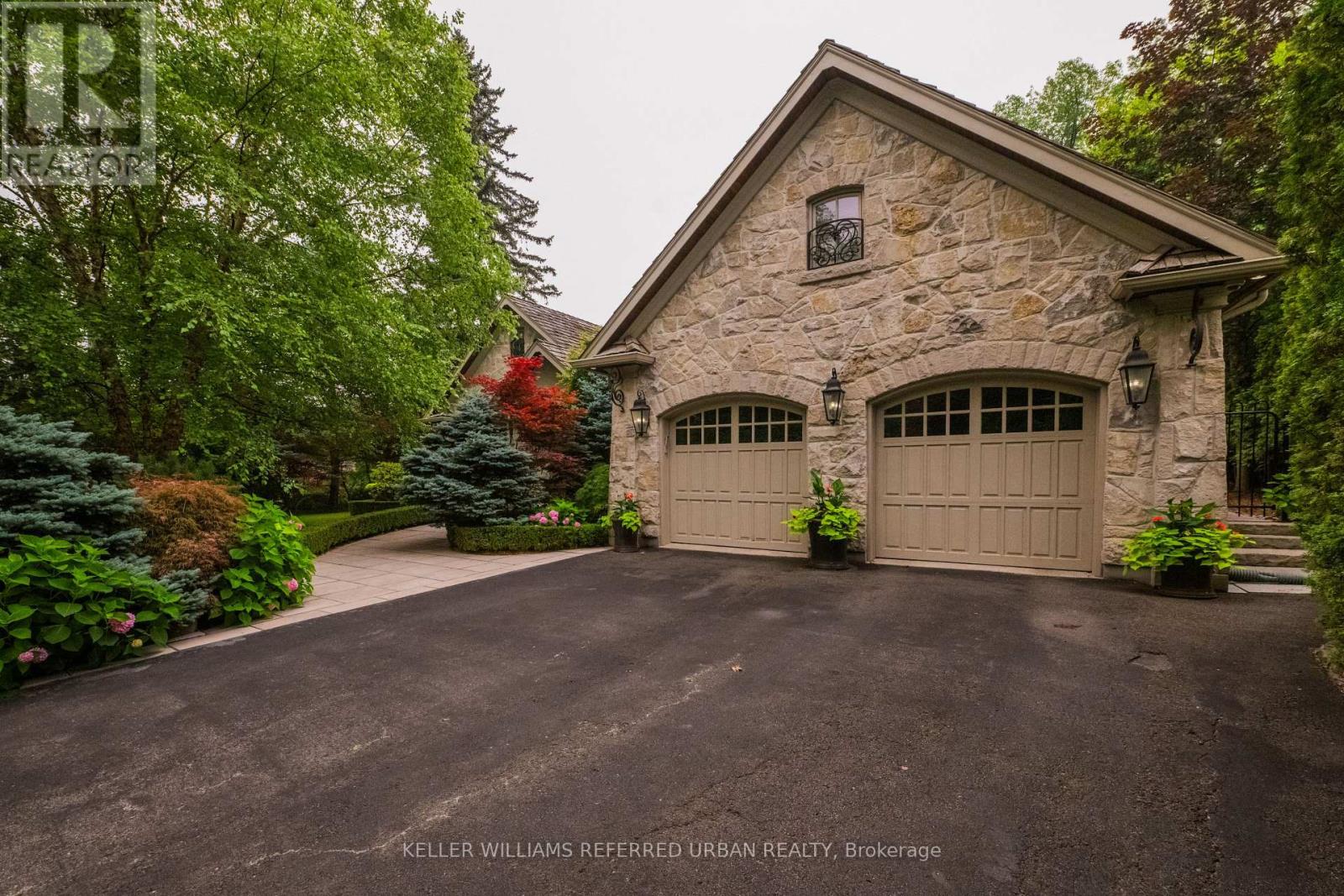 11 COUNTRY CLUB DRIVE - Image 49