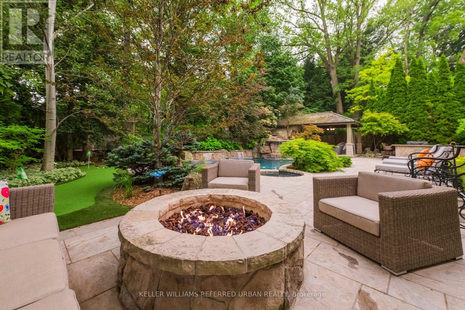 11 COUNTRY CLUB DRIVE - Image 43