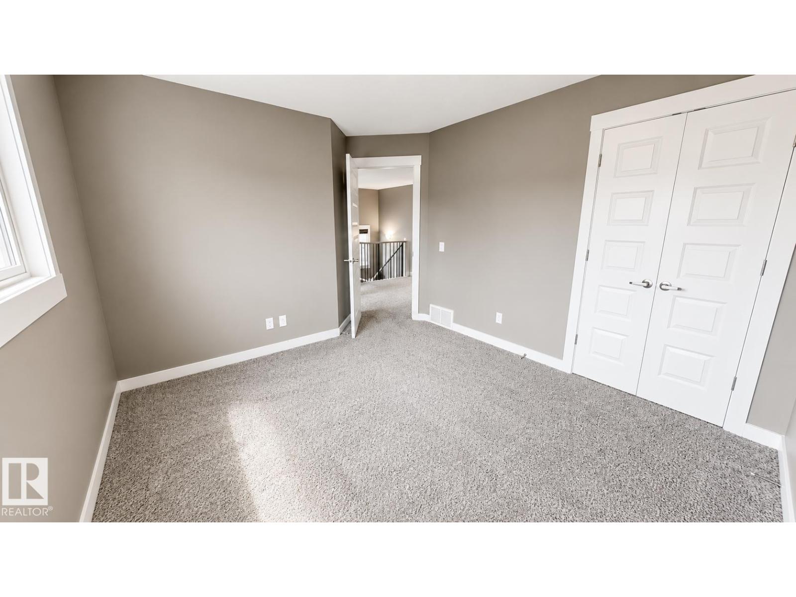 110 MEADOWLAND WY - Image 22