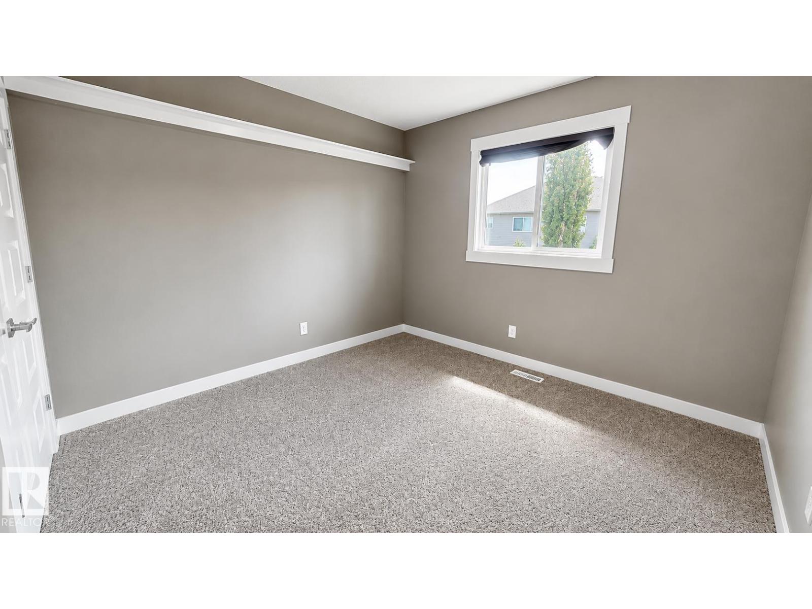 110 MEADOWLAND WY - Image 21