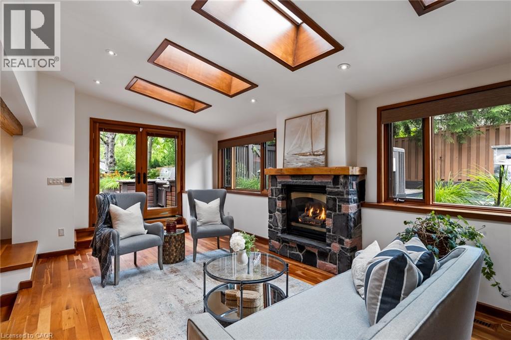 1194 STIRLING Drive - Image 11