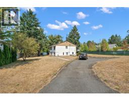 3934 Telegraph Bay Rd, Saanich, BC V8N4H7 Photo 10