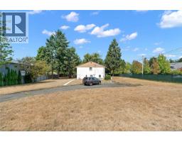 3934 Telegraph Bay Rd, Saanich, BC V8N4H7 Photo 19
