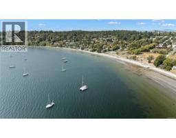 3934 Telegraph Bay Rd, Saanich, BC V8N4H7 Photo 21
