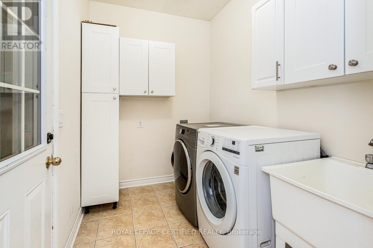 3226 PAUL HENDERSON DRIVE - 39