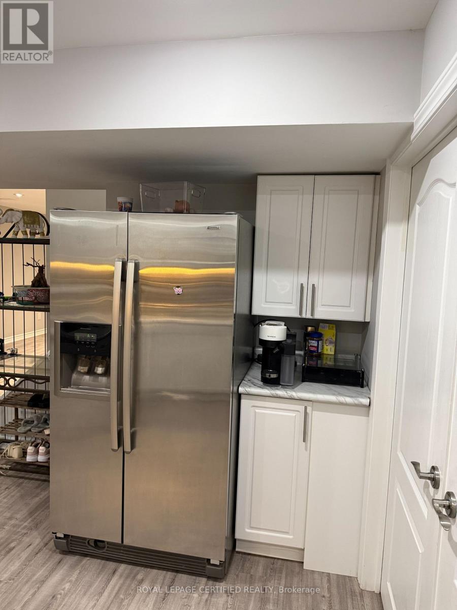 3226 PAUL HENDERSON DRIVE - 43