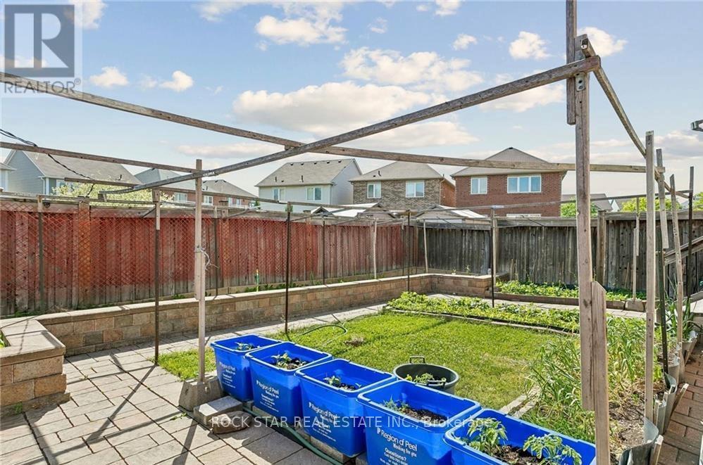 10 KLEMSCOTT ROAD - 36