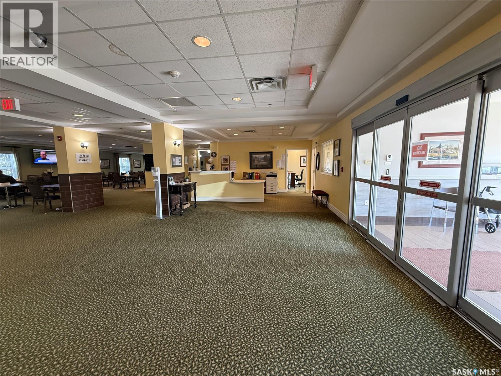 #322 910 Main STREET - Image 36