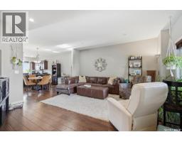 4pc Bathroom - 2136 B Lorne Avenue, Saskatoon, SK S7J0R5 Photo 13