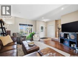 Laundry room - 2136 B Lorne Avenue, Saskatoon, SK S7J0R5 Photo 14