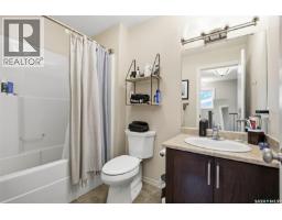 2136 B Lorne Avenue, Saskatoon, SK S7J0R5 Photo 28