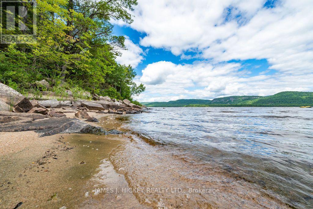 221 DUCK POINT TRAIL - Image 34