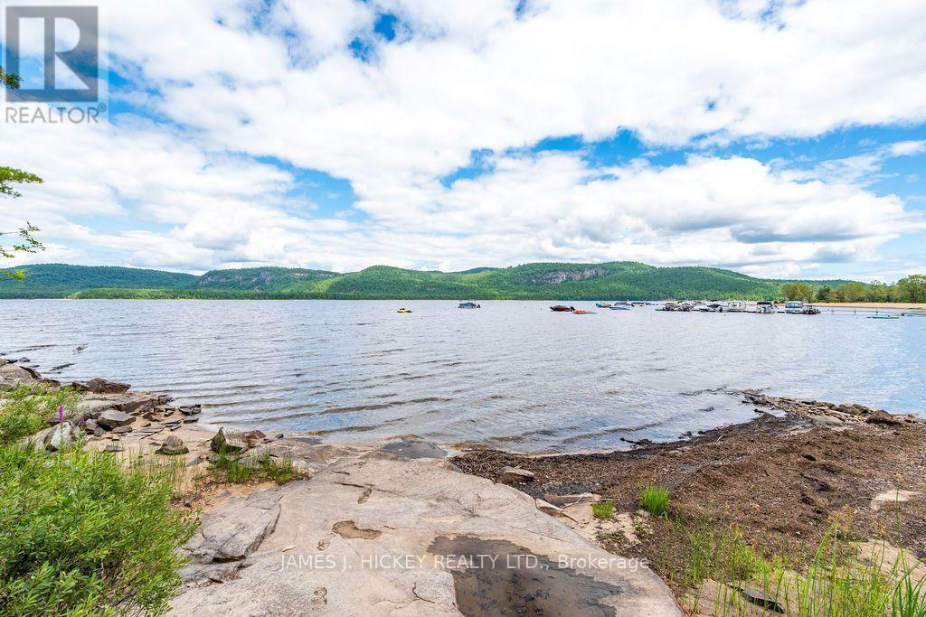 221 DUCK POINT TRAIL - 35