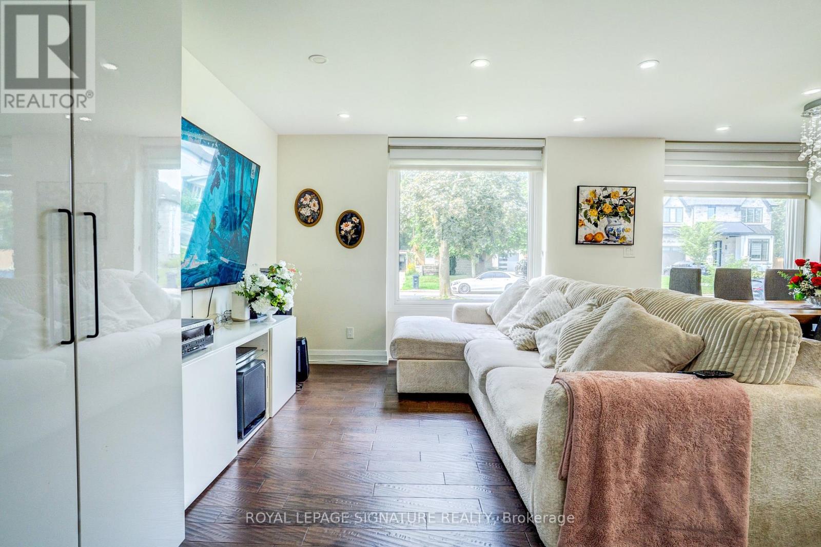 23 DENHAM ROAD - Image 4