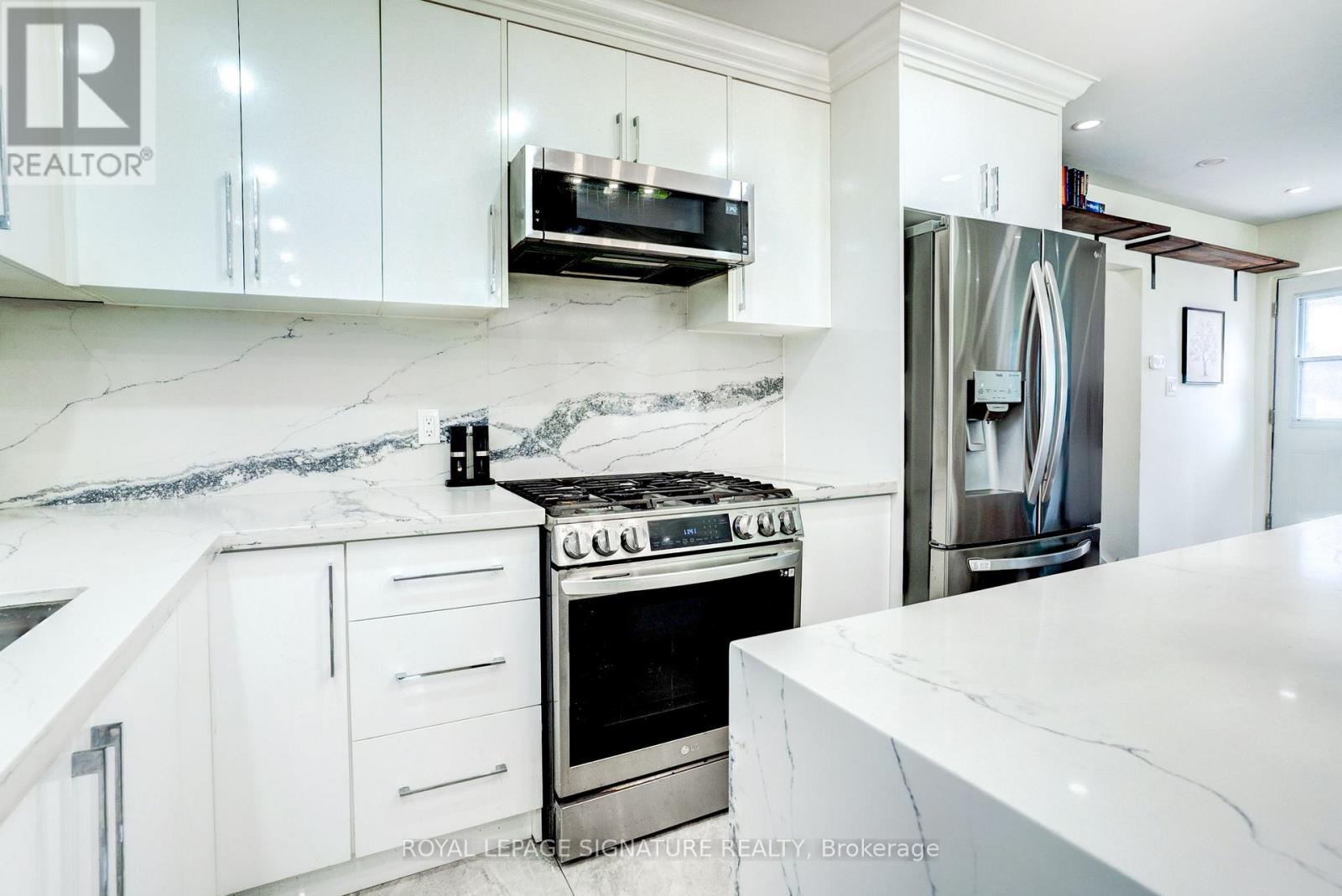 23 DENHAM ROAD - Image 11