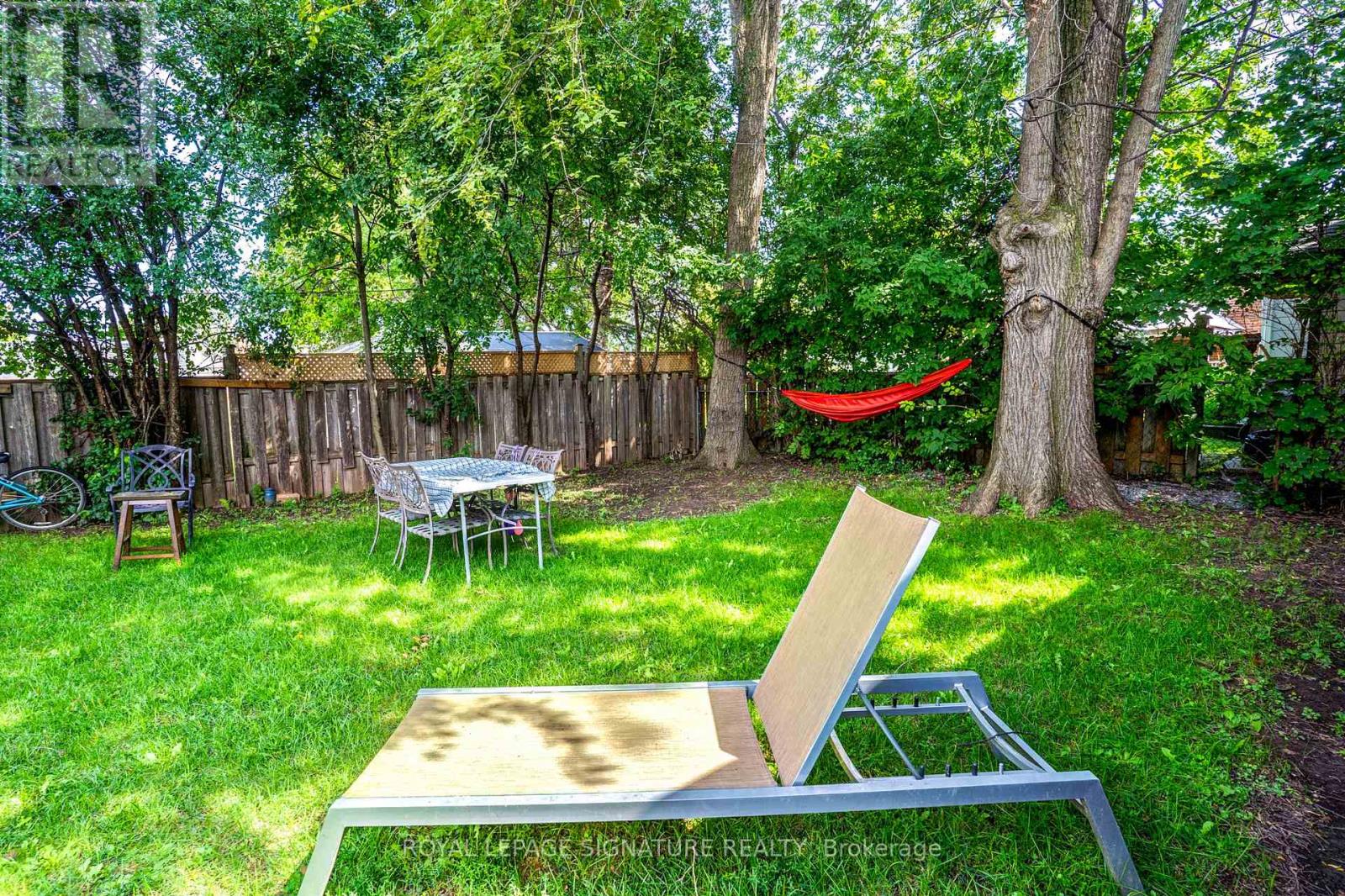 23 DENHAM ROAD - Image 37