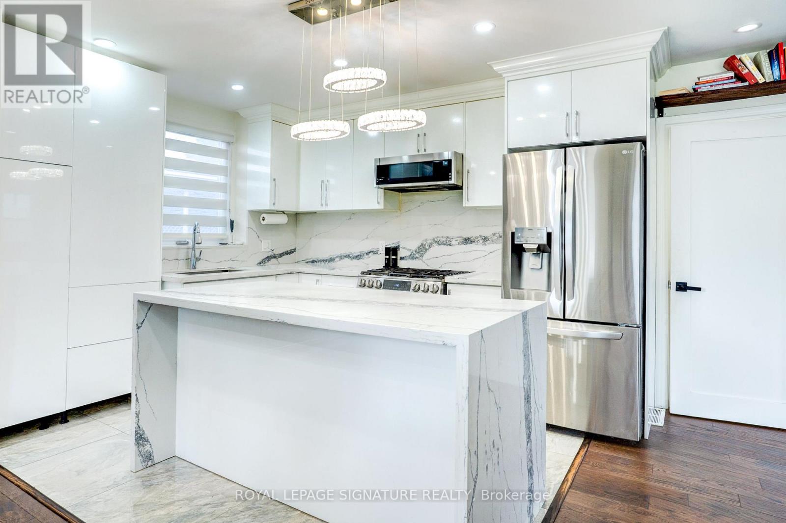 23 DENHAM ROAD - Image 9