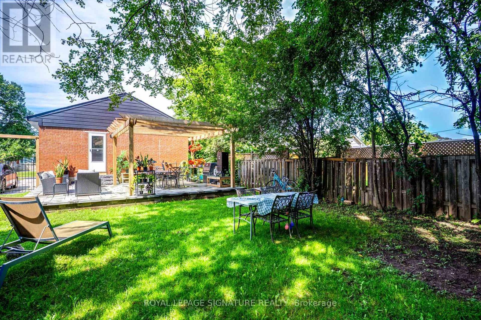 23 DENHAM ROAD - Image 38