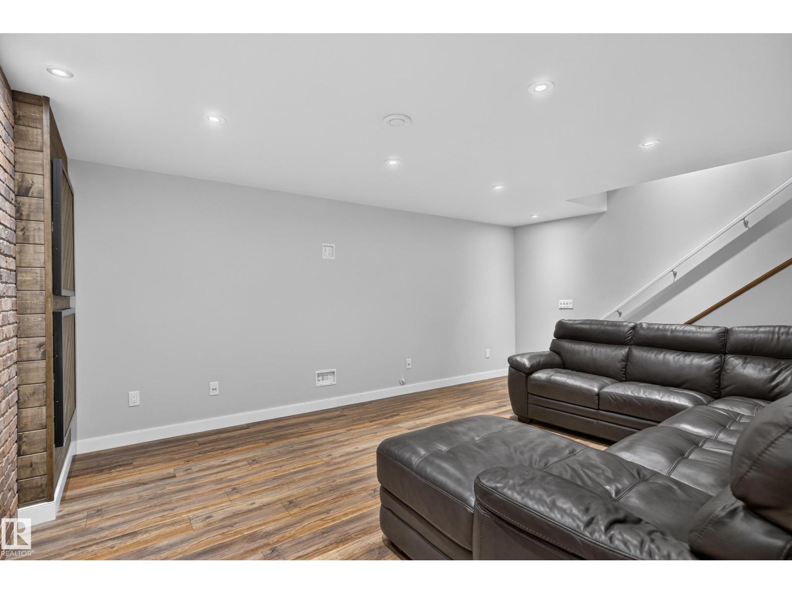 6008 SOUTH TERWILLEGAR BV NW - Image 37