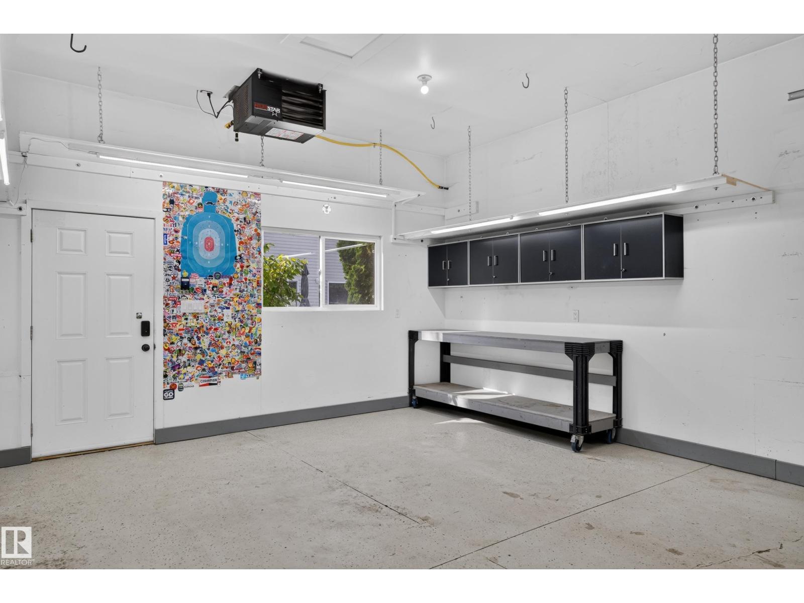 6008 SOUTH TERWILLEGAR BV NW - 52