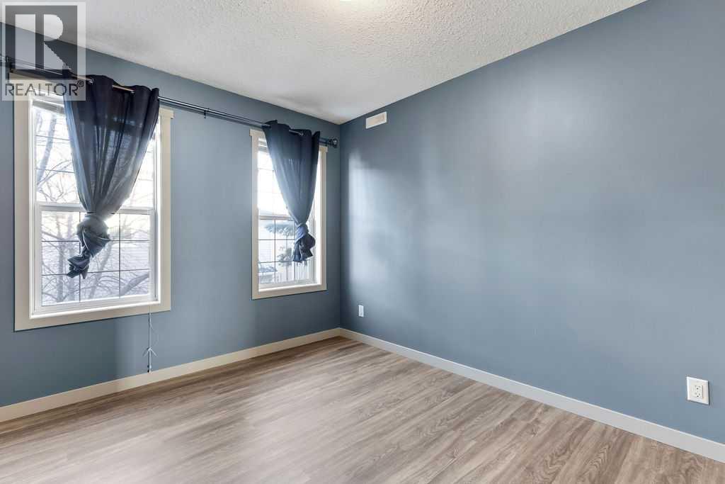 #423 103 Strathaven Drive - 23