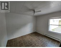 124 Riverside Road East thumbnail 13