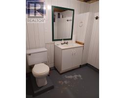 124 Riverside Road East thumbnail 25