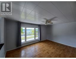 124 Riverside Road East thumbnail 5