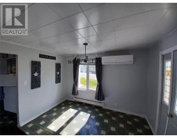 124 Riverside Road East thumbnail 6