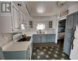 124 Riverside Road East thumbnail 7